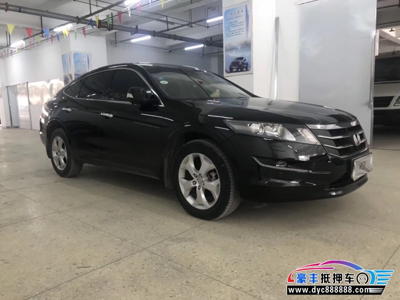 13年本田歌诗图中型车 [在售]
