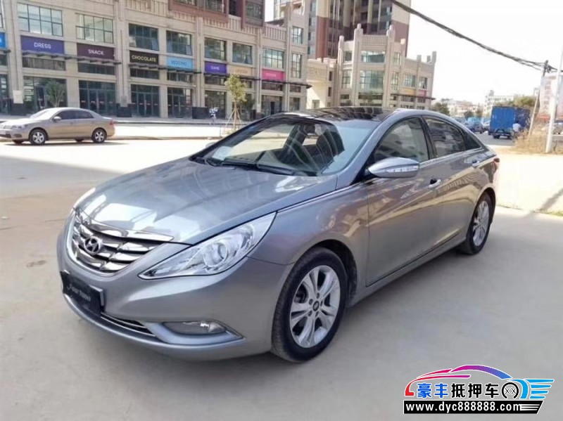 13年现代索纳塔轿车 [在售]