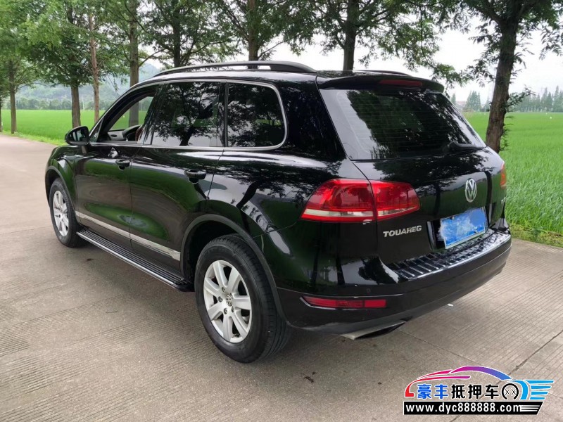 12年大众途锐suv [已售]