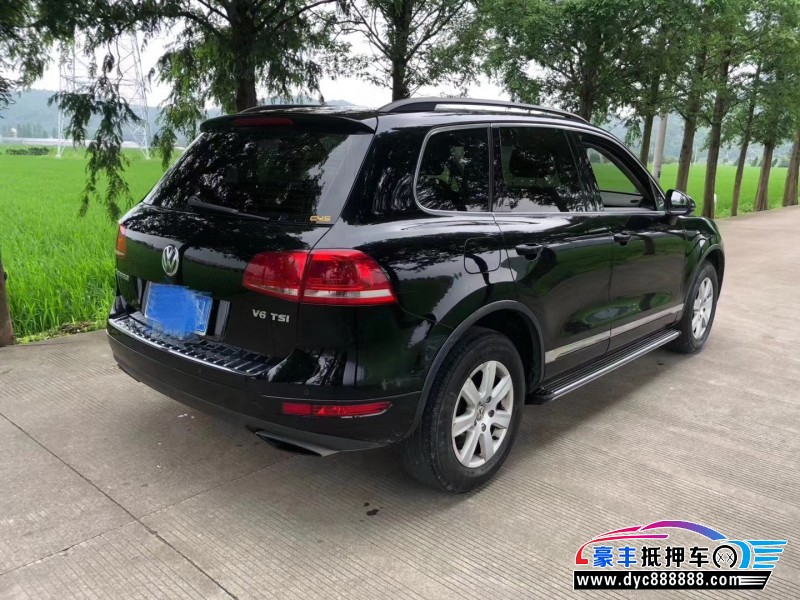 12年大众途锐suv [已售]