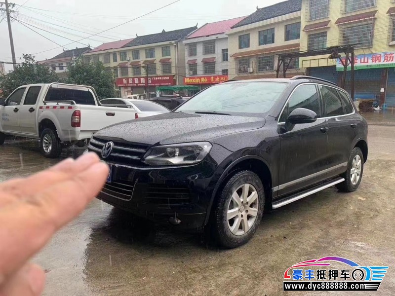 13年大众途锐suv [已售]
