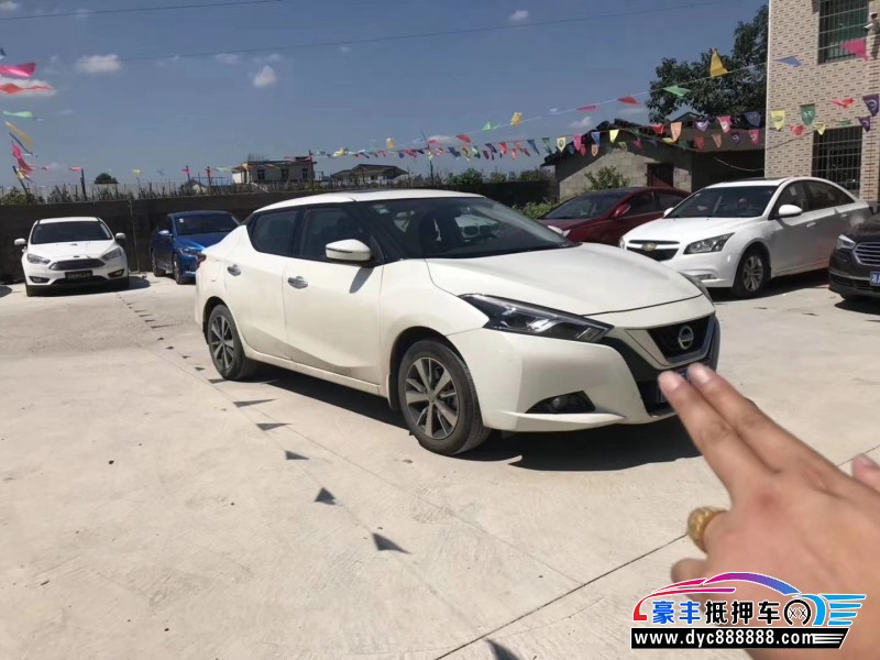 17年日产蓝鸟轿车 [已售]