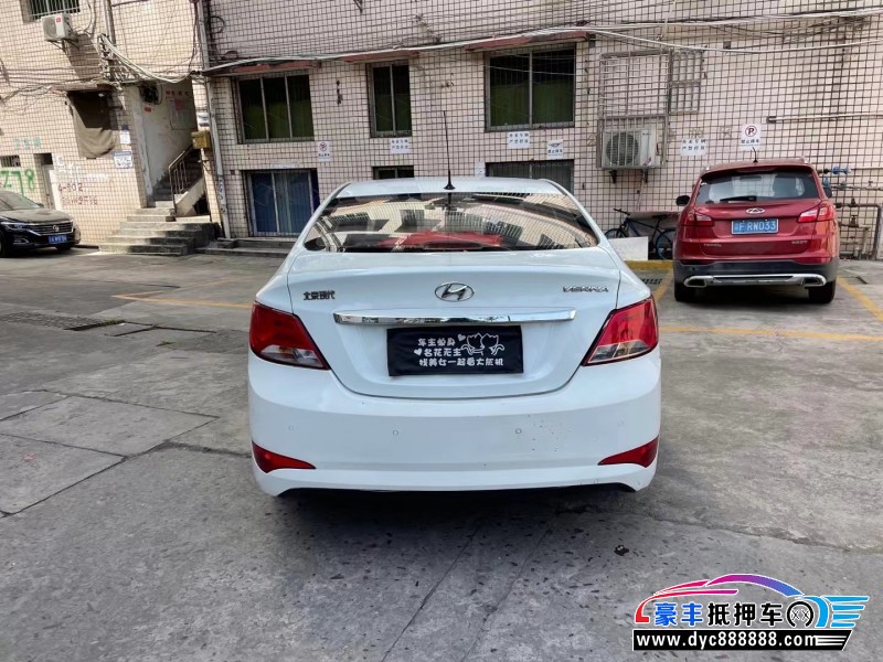 15年现代瑞纳轿车[已售]