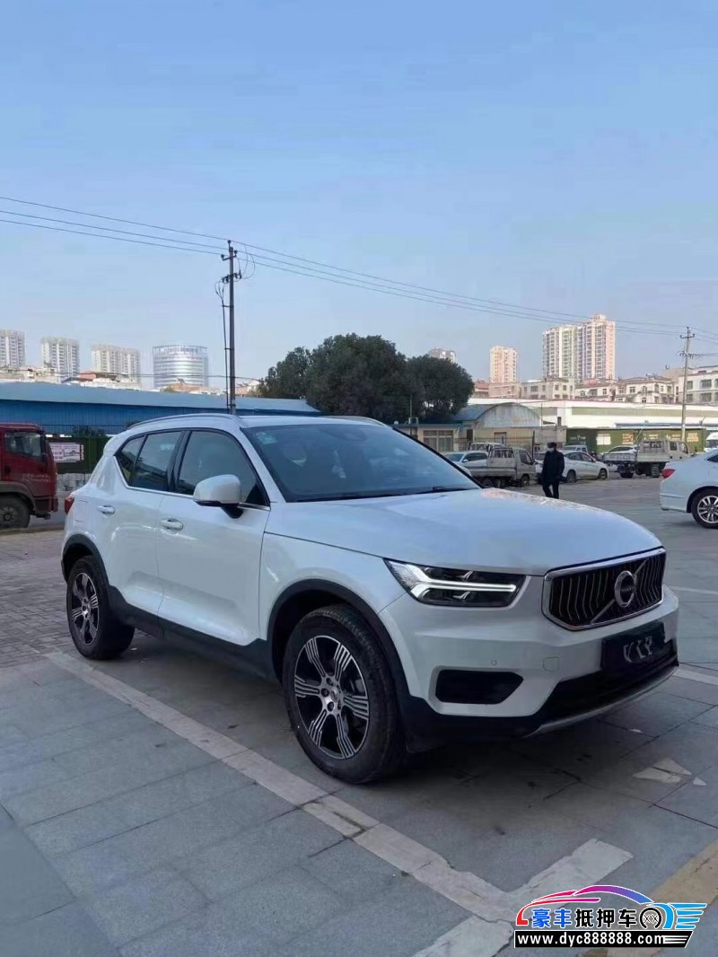 19年沃尔沃xc40suv [已售]