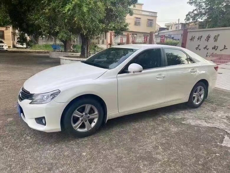 17年丰田锐志轿车[已售]
