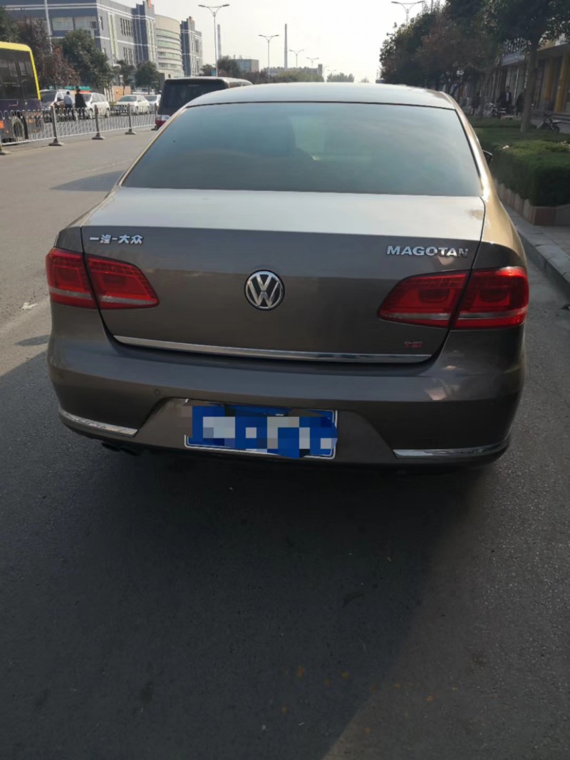 12年大众迈腾小型车已售