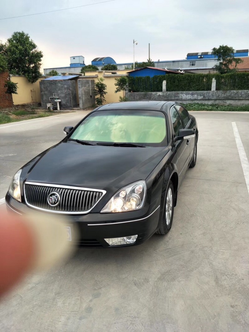 09年别克君越小型车 [已售]