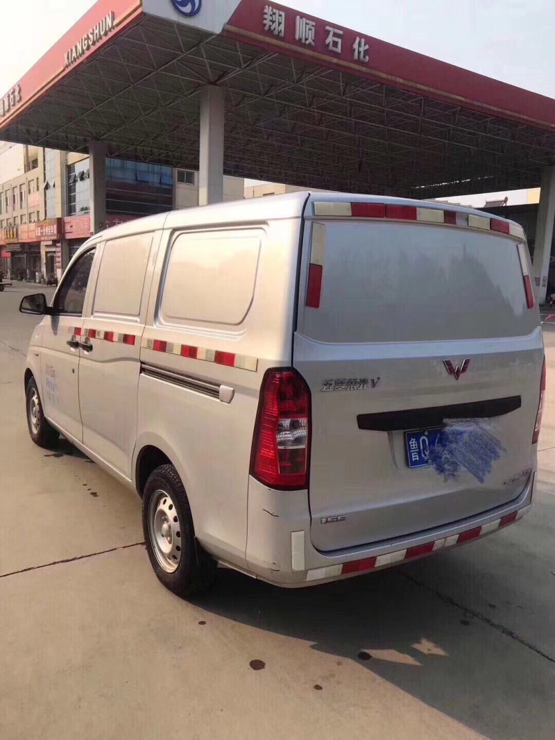 18年五菱汽车五菱荣光轻客已售