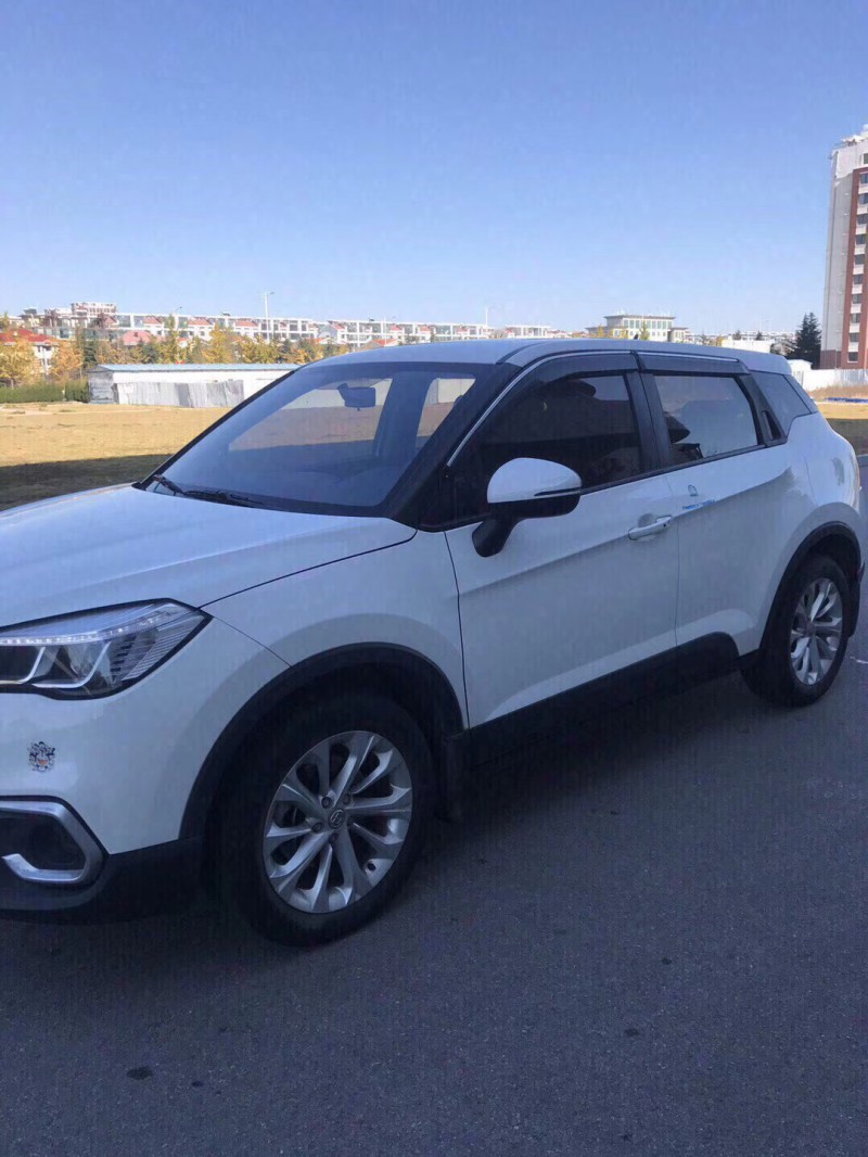 17年中华v3小型车已售