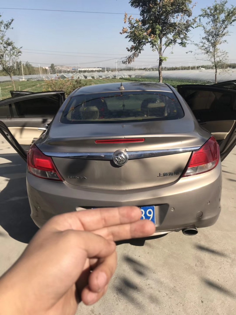 10年别克 君威 小型车 [在售]