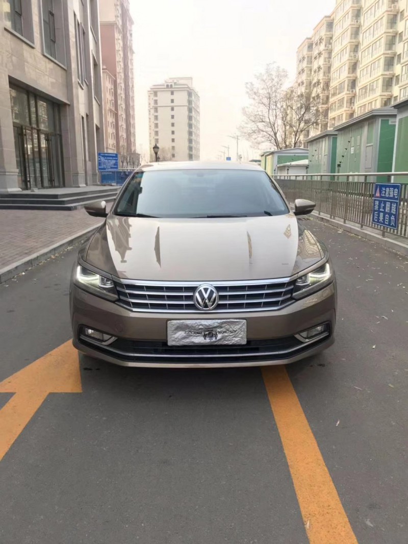 16年大众帕萨特中型车 [已售]