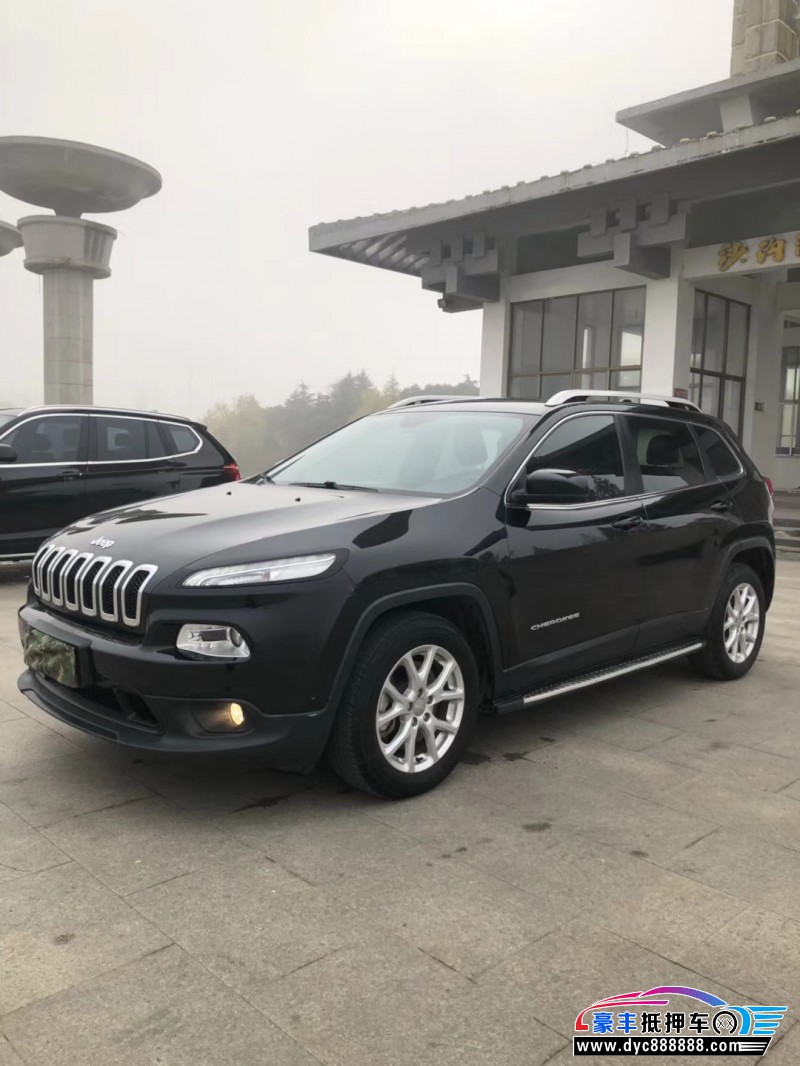 16年jeep自由光小型车已售