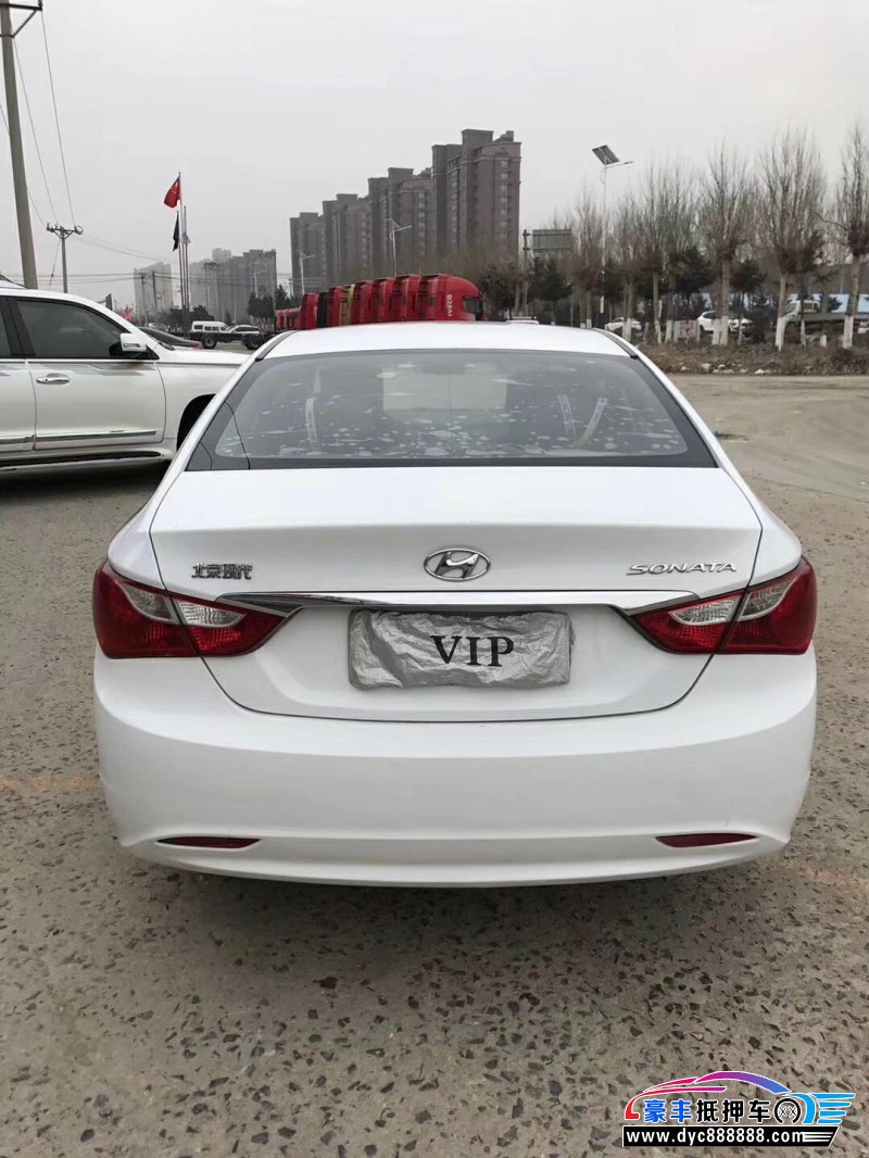 12年现代索纳塔豪华车 [已售]