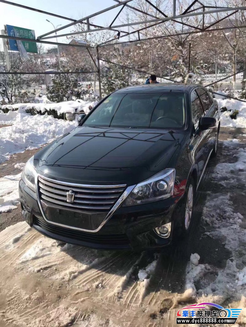 14年丰田皇冠中型车 [已售]