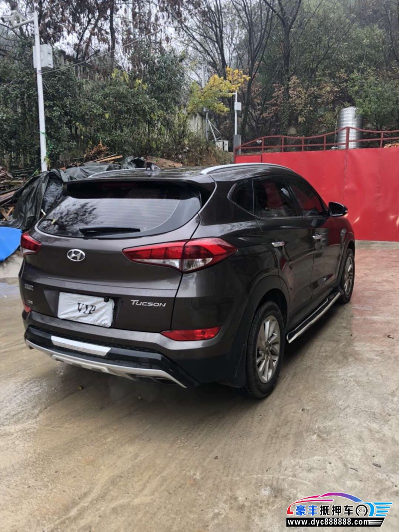 15年现代途胜suv [已售]