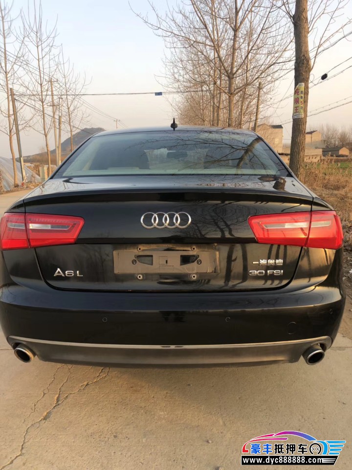 13年奥迪a6小型车 [已售]