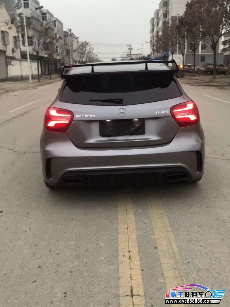 16年奔驰a级小型车已售