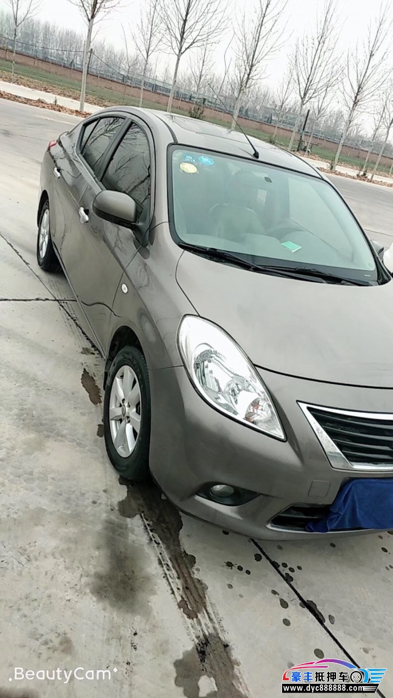 12年日产阳光中型车已售