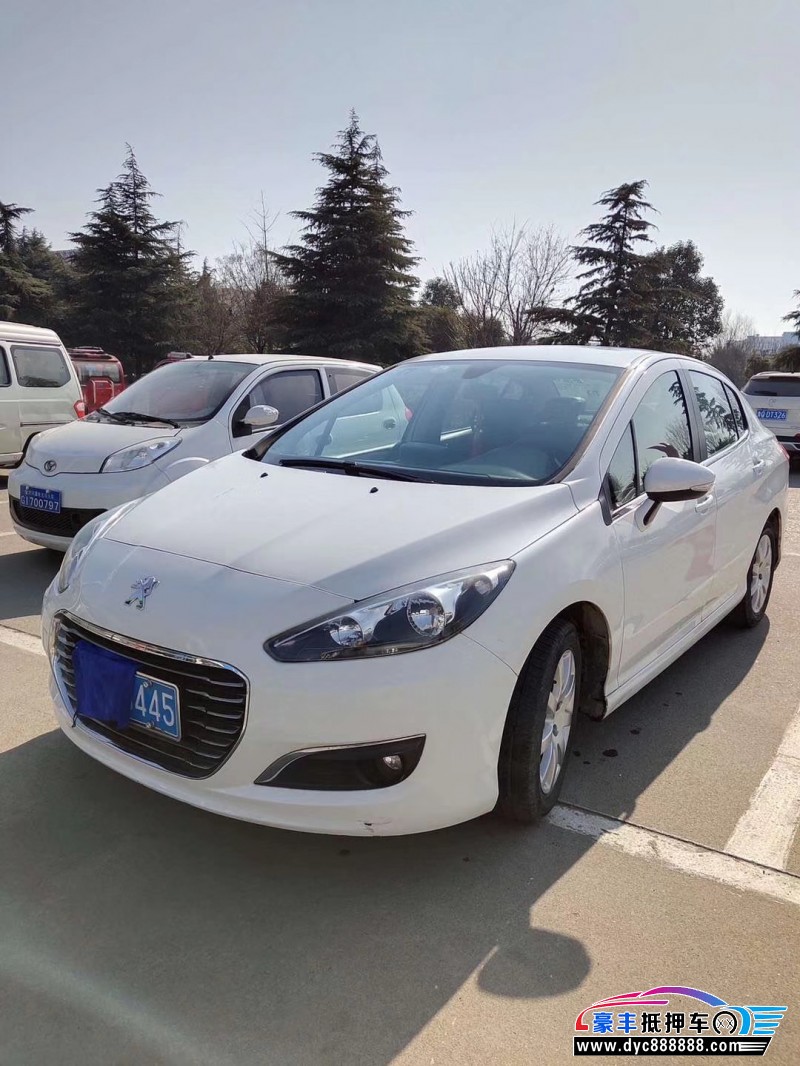 13年标致308小型车 [已售]