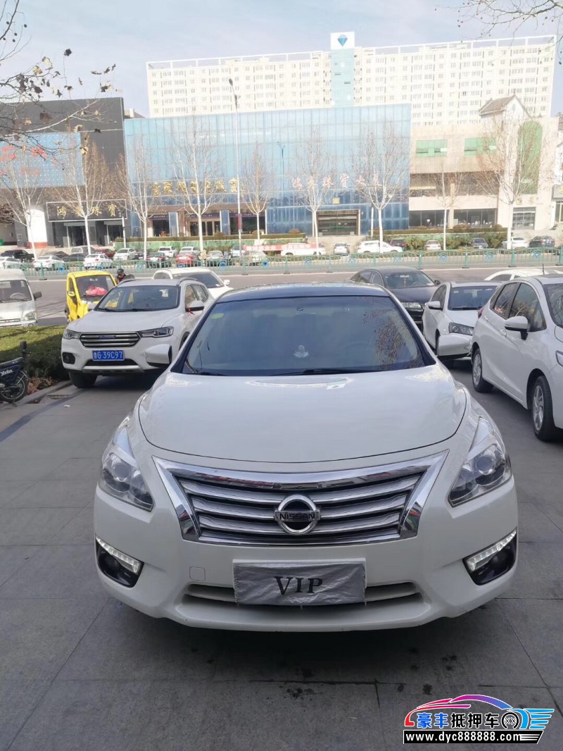 13年日产天籁紧凑型车 [已售]