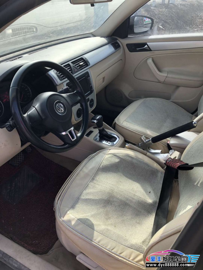 10年大众宝来中型车已售