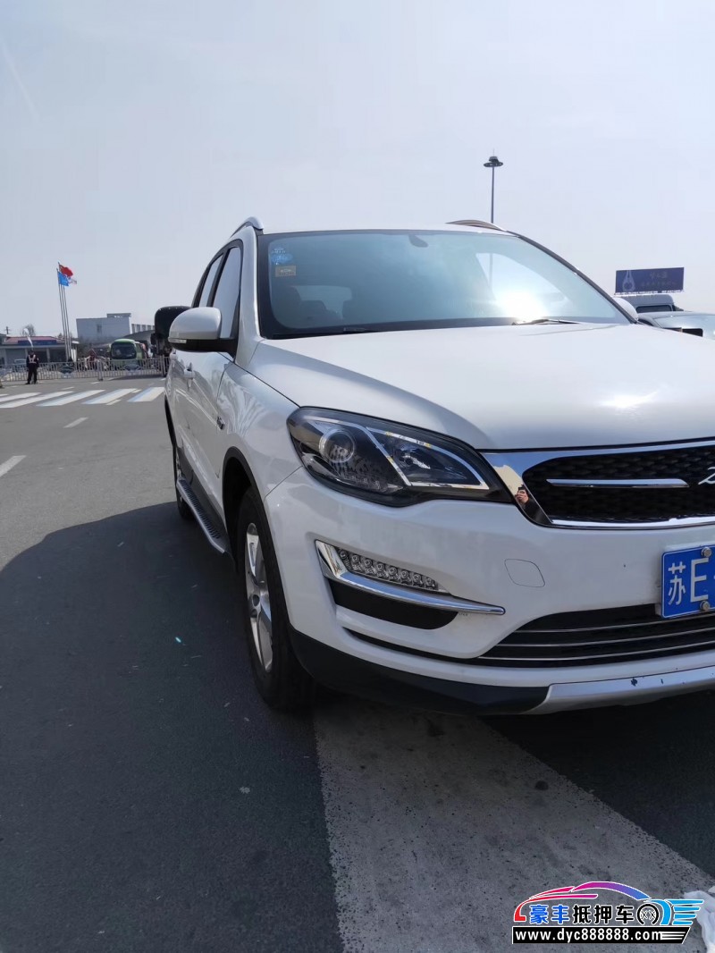 16年众泰大迈x5小型车已售