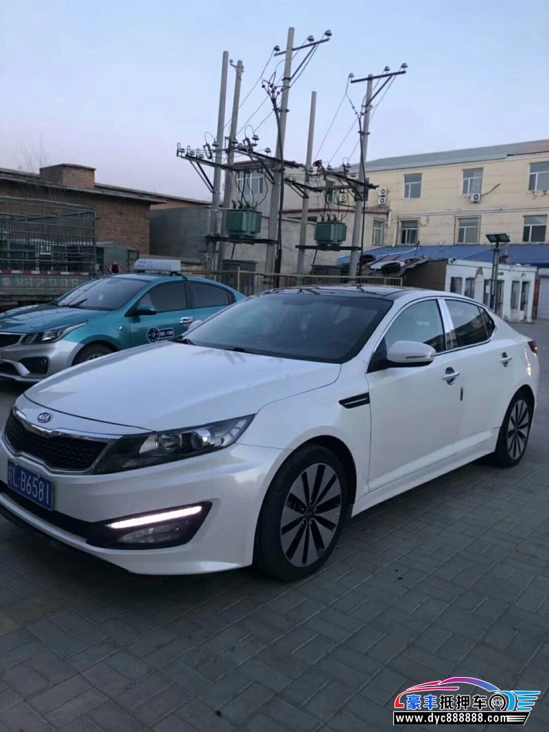 12年起亚k5紧凑型车 [已售]