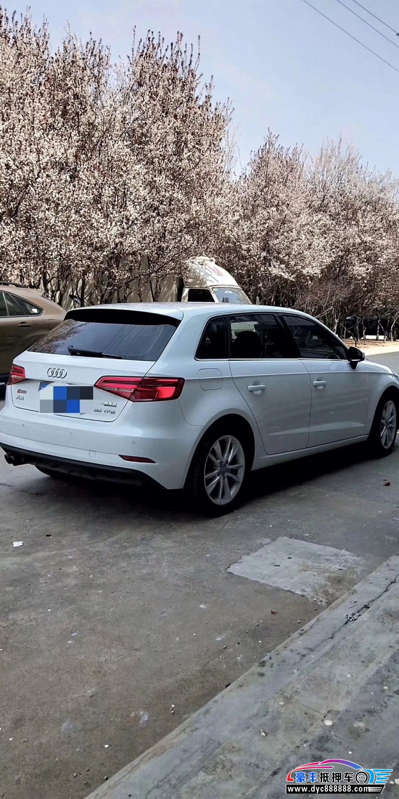 17年奥迪a3suv [已售]