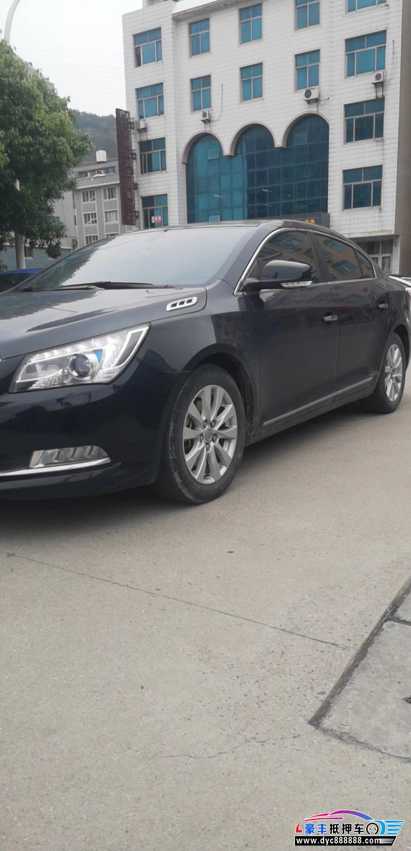 15年别克君越小型车已售