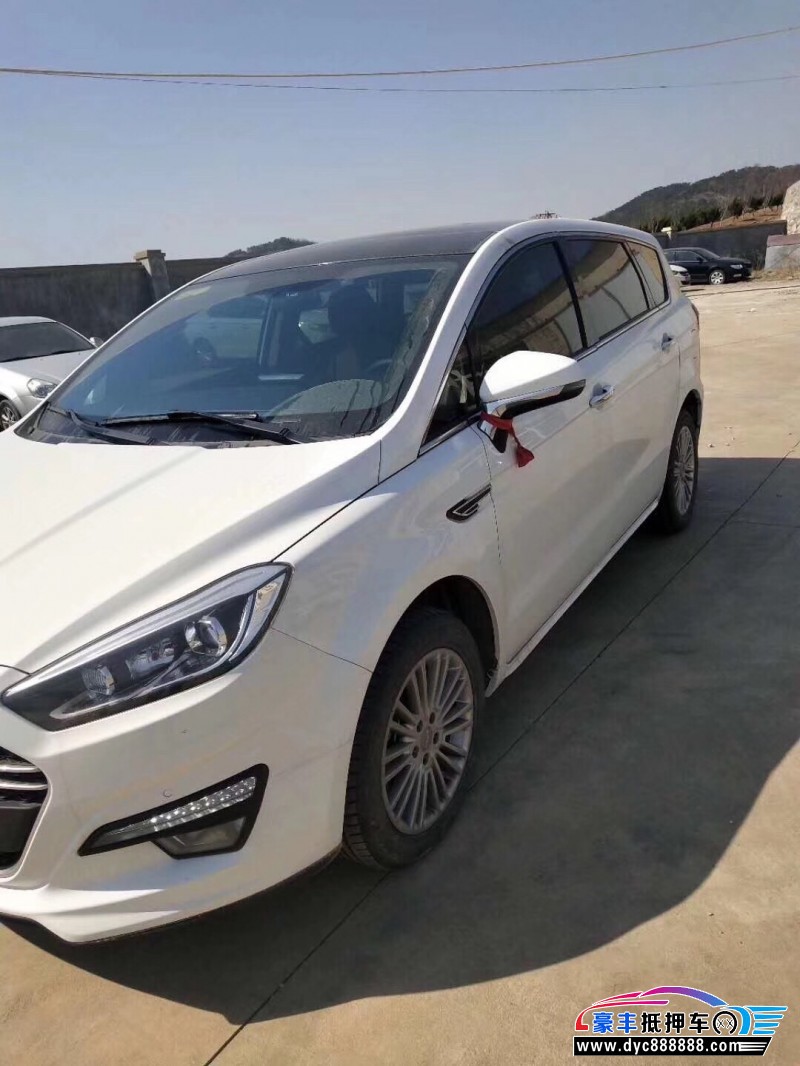 18年力帆汽车轩朗mpv [已售]