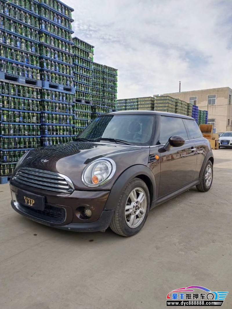 12年宝马mini小型车已售