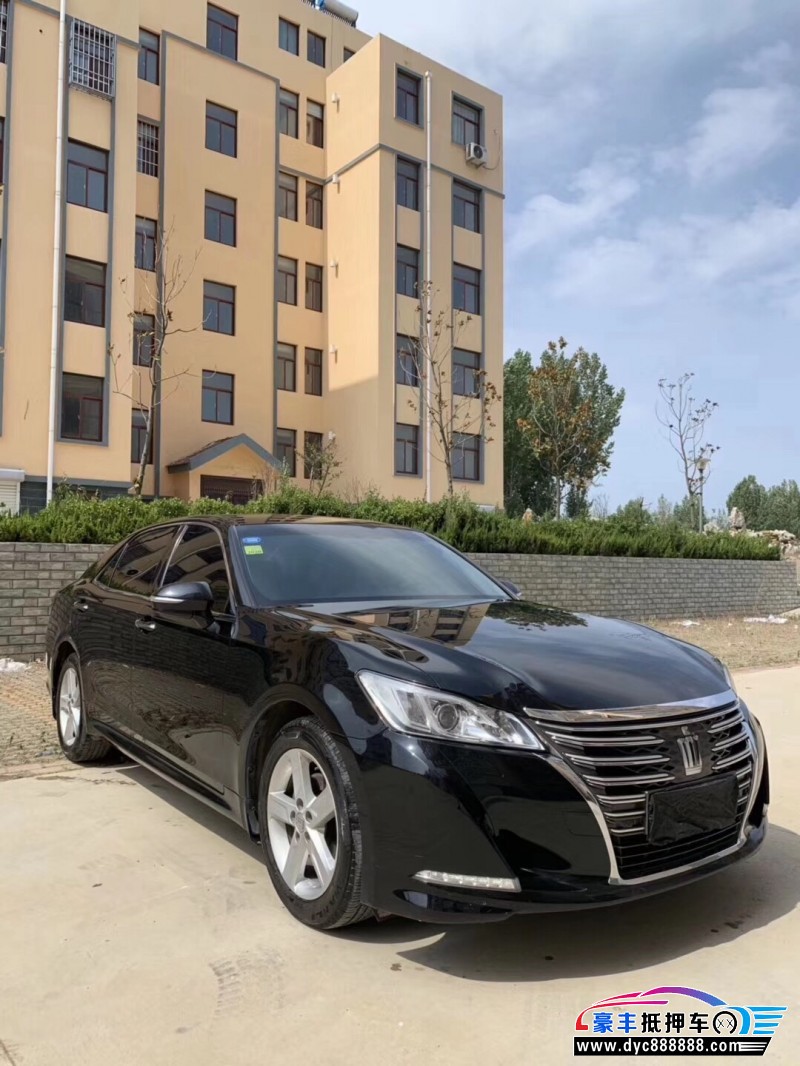 16年丰田皇冠中型车 [已售]