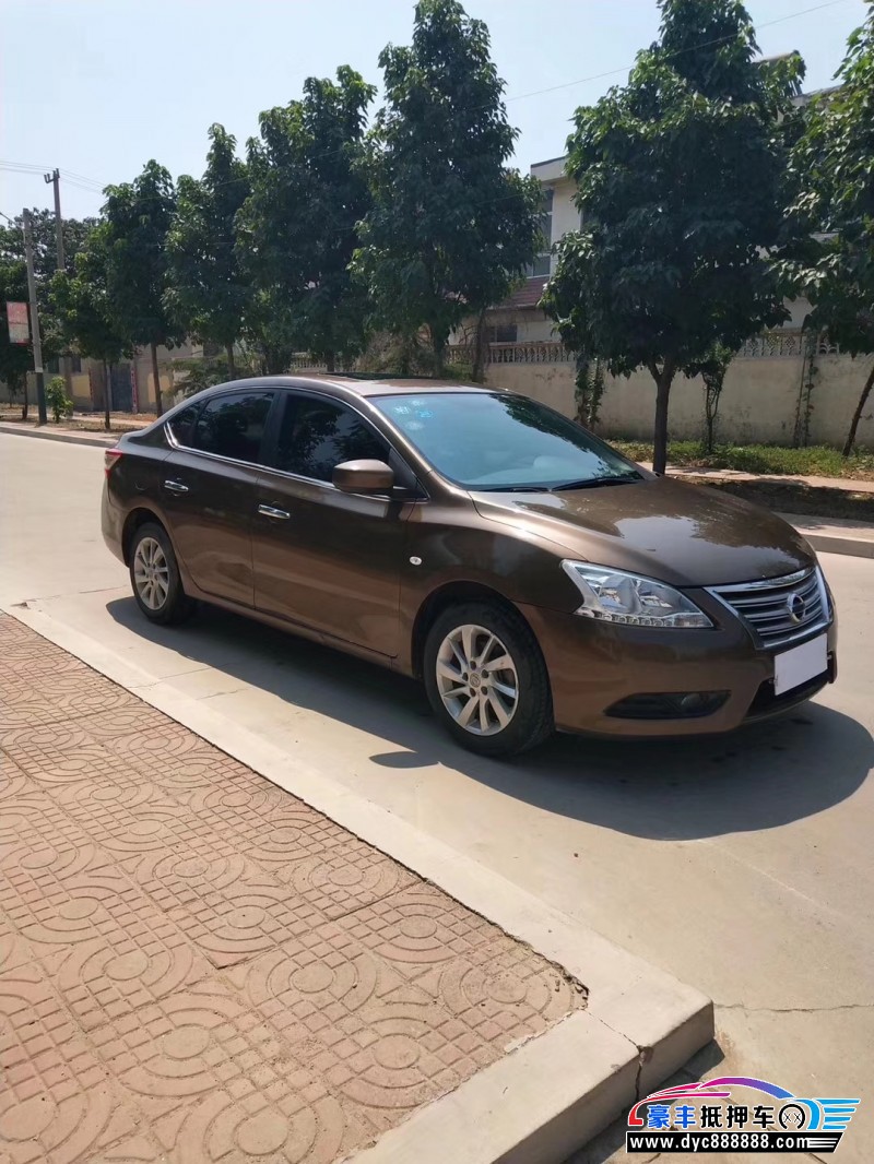 14年日产轩逸紧凑型车已售