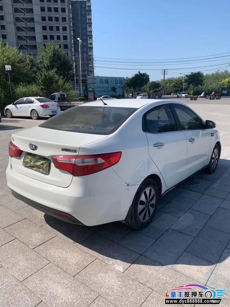 13年起亚k2轿车 [已售]