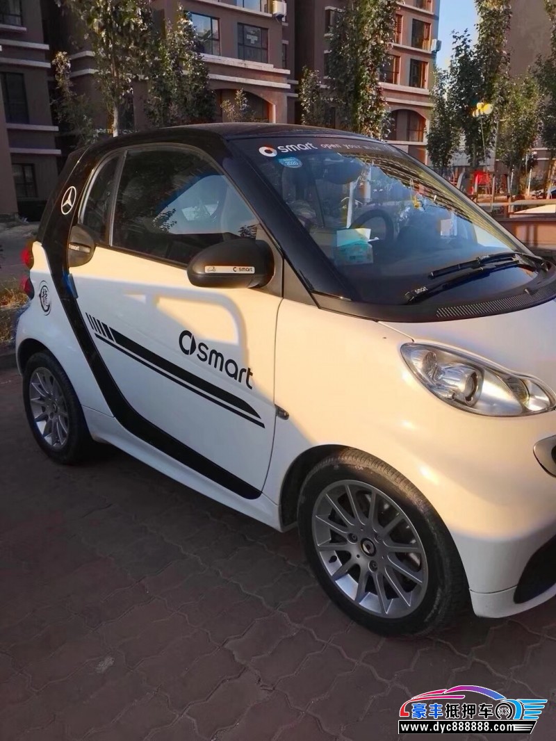 14年奔驰smart轿车已售