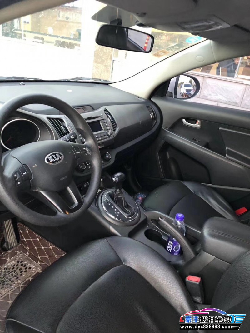 16年起亚智跑suv已售