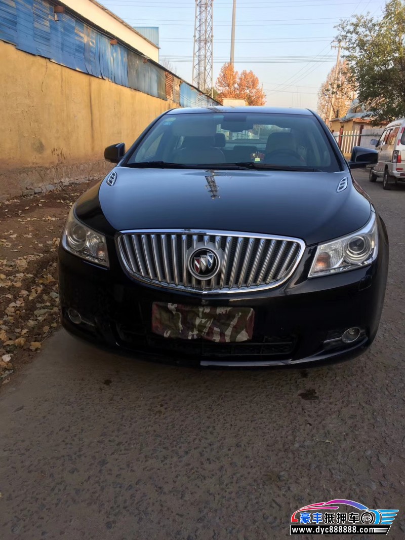 10年别克君越轿车 [已售]