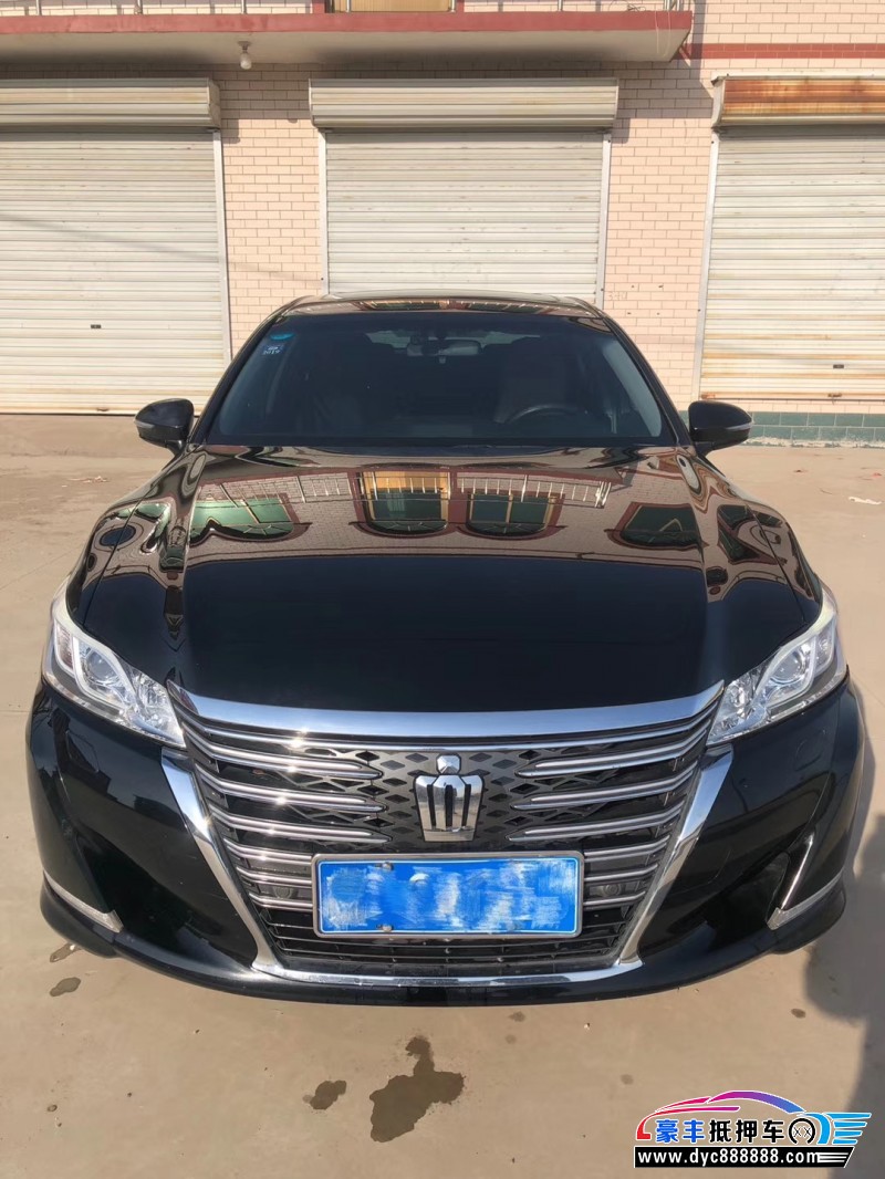 17年丰田皇冠轿车 [已售]