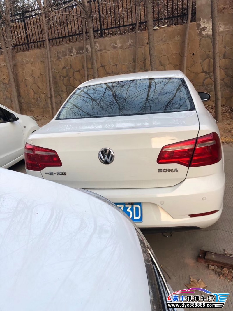 14年大众宝来轿车 [已售]