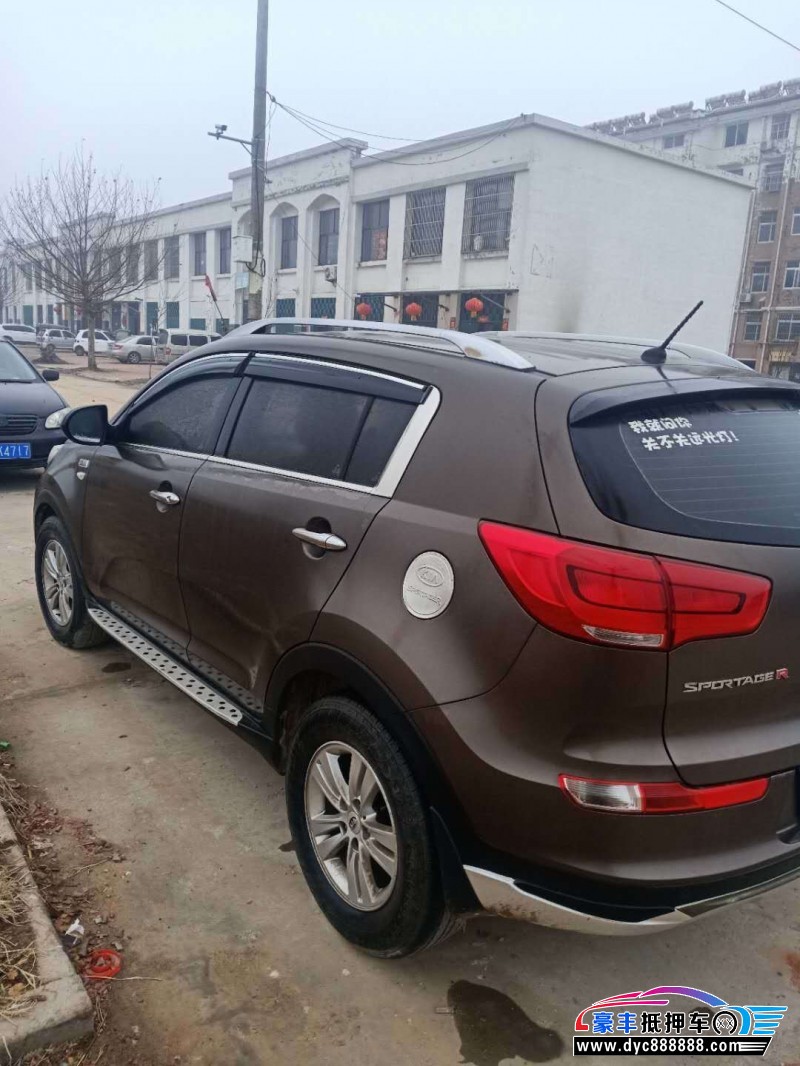 16年起亚智跑suv已售