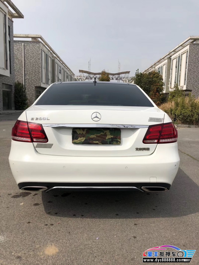15年奔驰e轿车已售