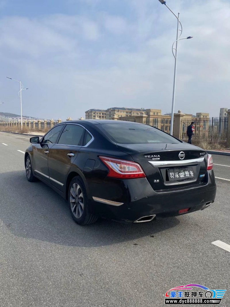 14年日产天籁轿车 [已售]