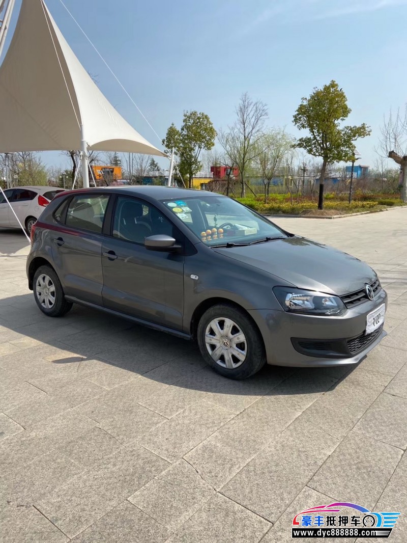 12年大众polo轿车 [在售]