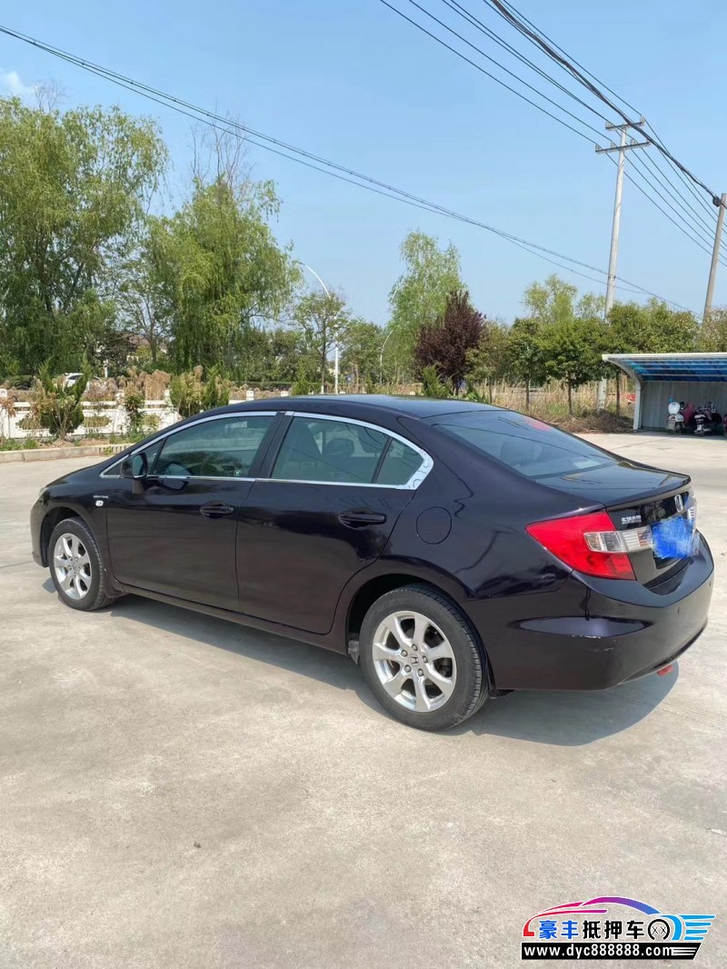 12年本田思域轿车 [已售]