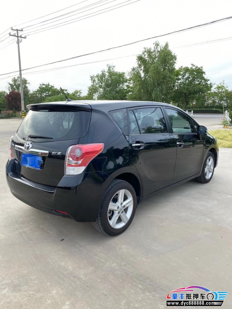 17年丰田逸致mpv [已售]