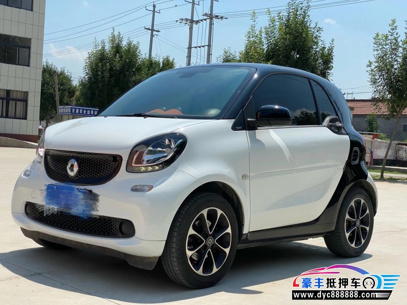 17年奔驰smart轿车 [已售]
