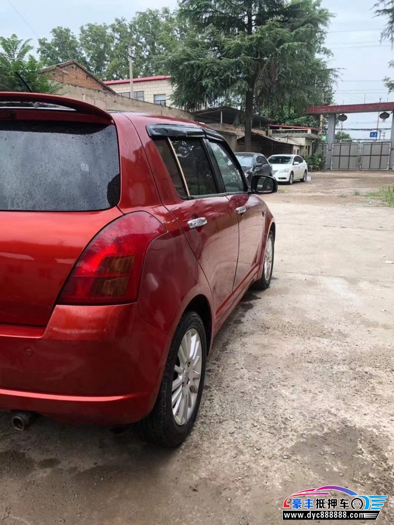 10年铃木雨燕轿车 [已售]