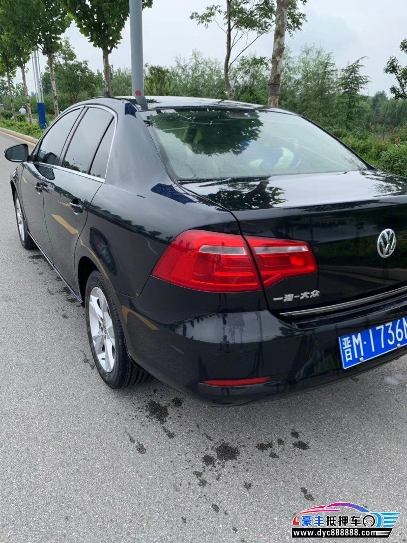 13年大众宝来轿车 [已售]