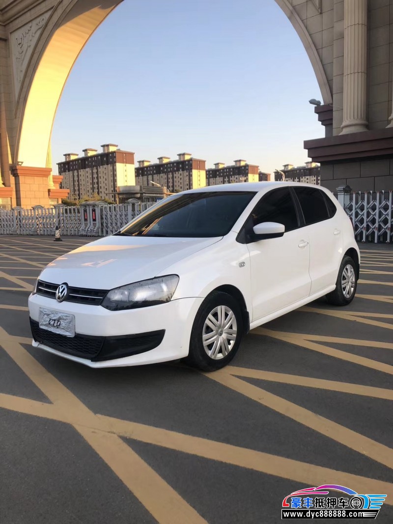 13年大众polo轿车 [已售]