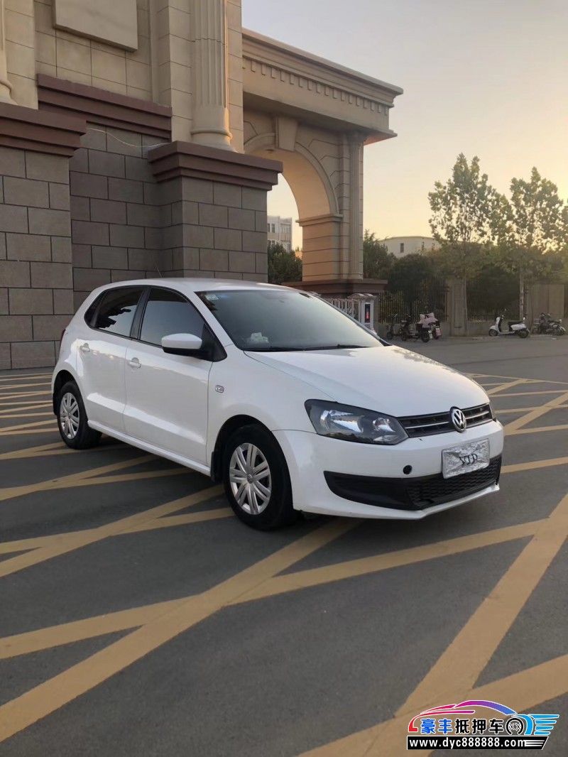 13年大众polo轿车 [已售]